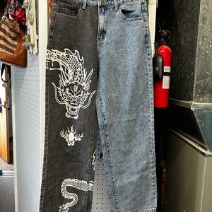 Stylish Dragon Print Jeans for Men
